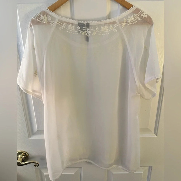Architect Off White Sheer Embroidered Blouse Top Size Large - Picture 9 of 9
